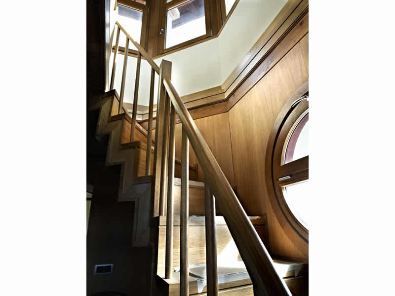 Escaleras de caracol en madera